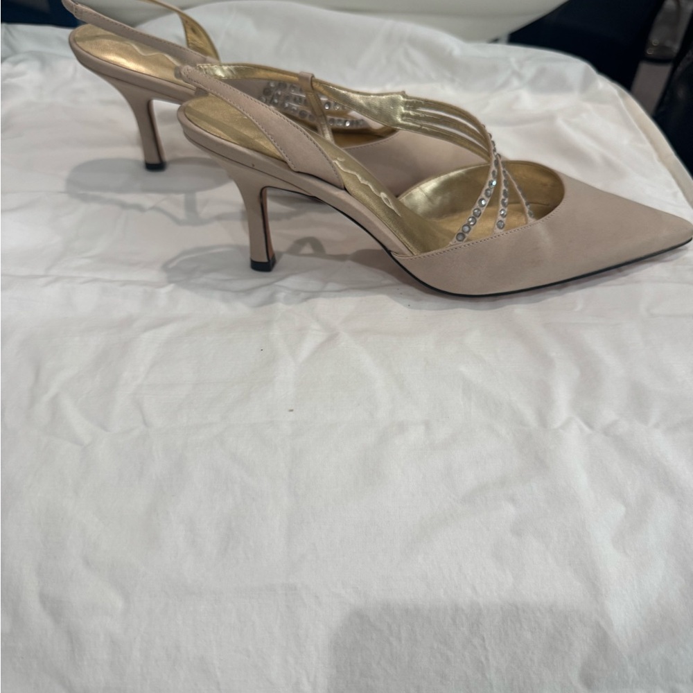 Elegant Cream Slingback Heels